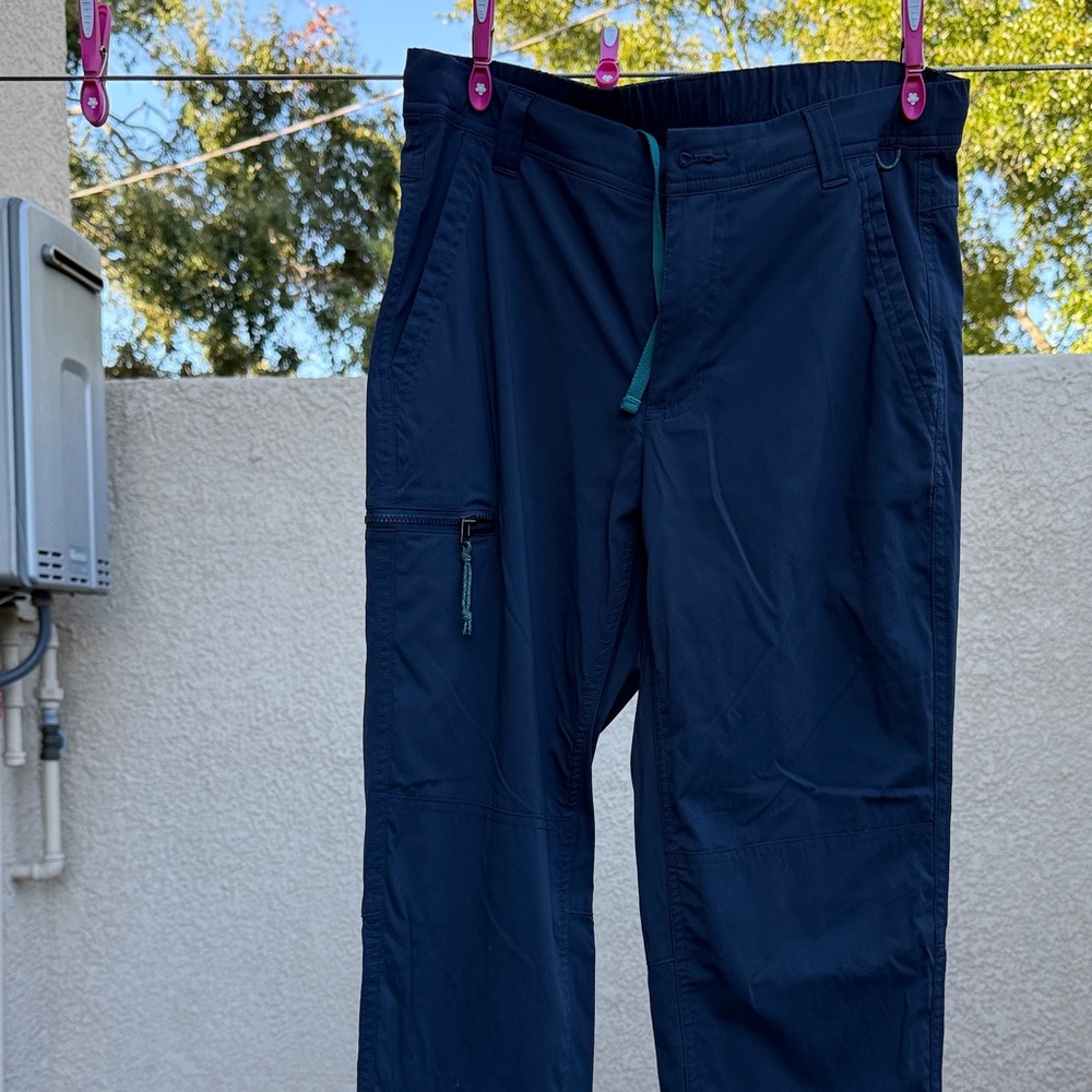 Women’s  Navy hiking Pants